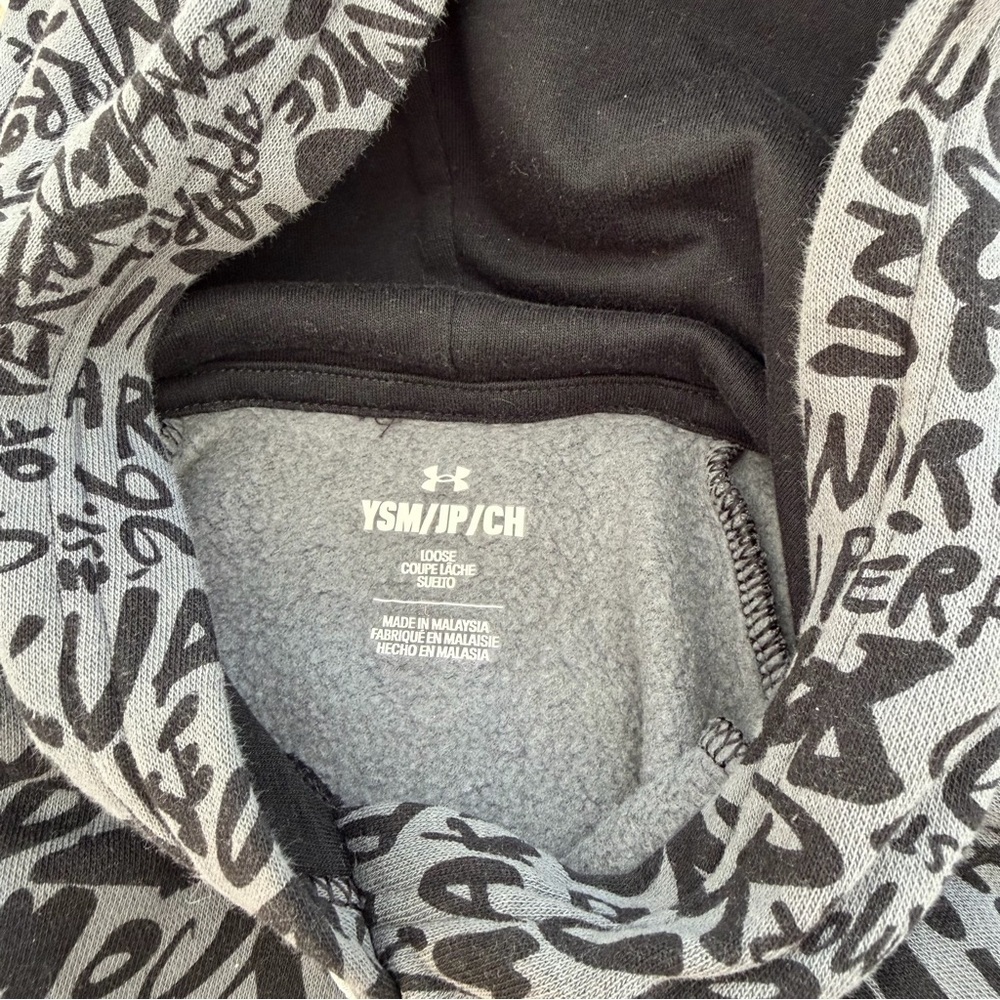 Under Armour YSM Black Gray Graphic Hoodie Youth Small Logo Pullover - Picture 5 of 6